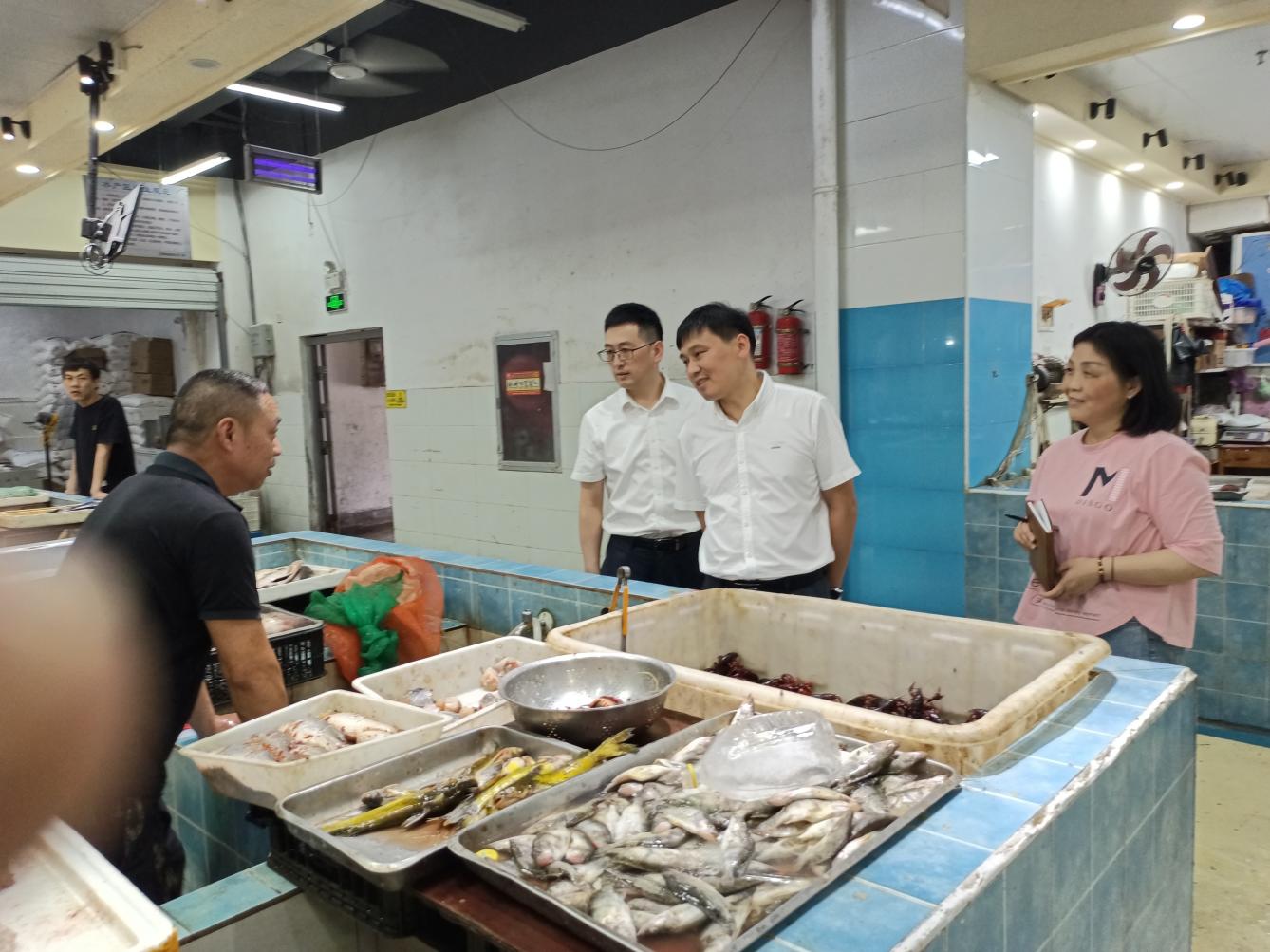 管好“菜籃子”，守護“大民生”國資運營公司開展菜市場大巡查